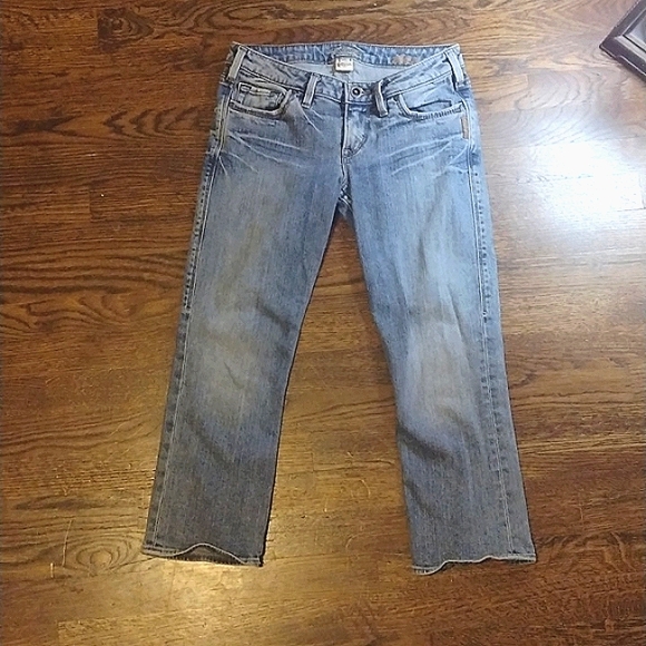 Silver Jeans Denim - Silver jeans "Alex" light denim capris/cropped jeans